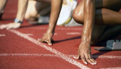 开云体育娱乐-摩纳哥前锋赢得球迷掌声，奉献华丽帽子戏法，摩纳哥著名球星