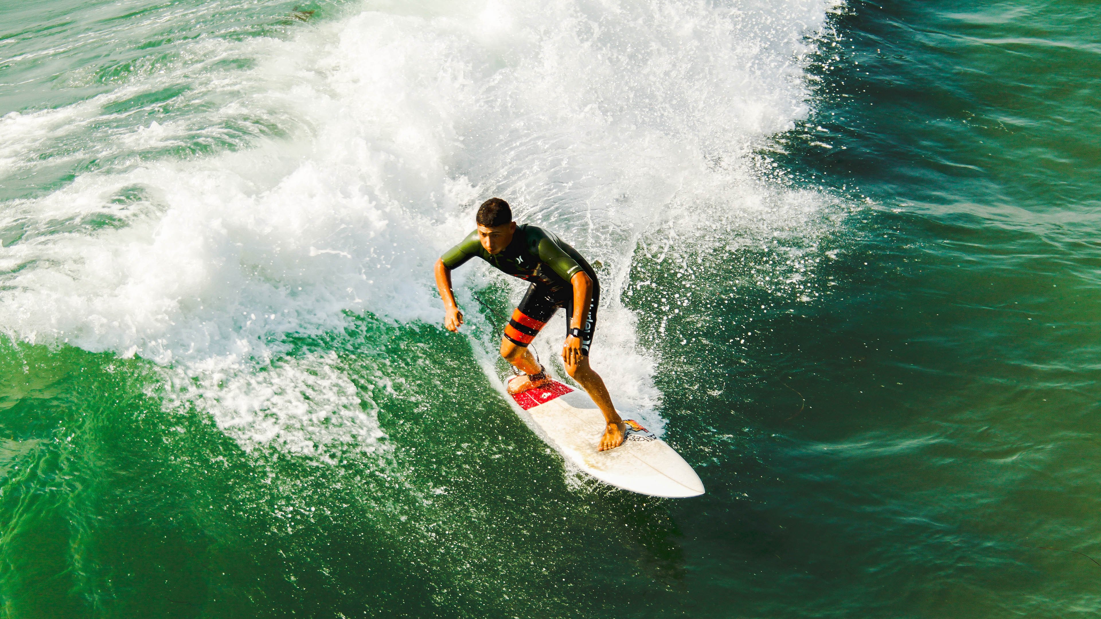 广州富力力克山东鲁能，中超榜首震撼，广州富力对阵山东鲁能直播